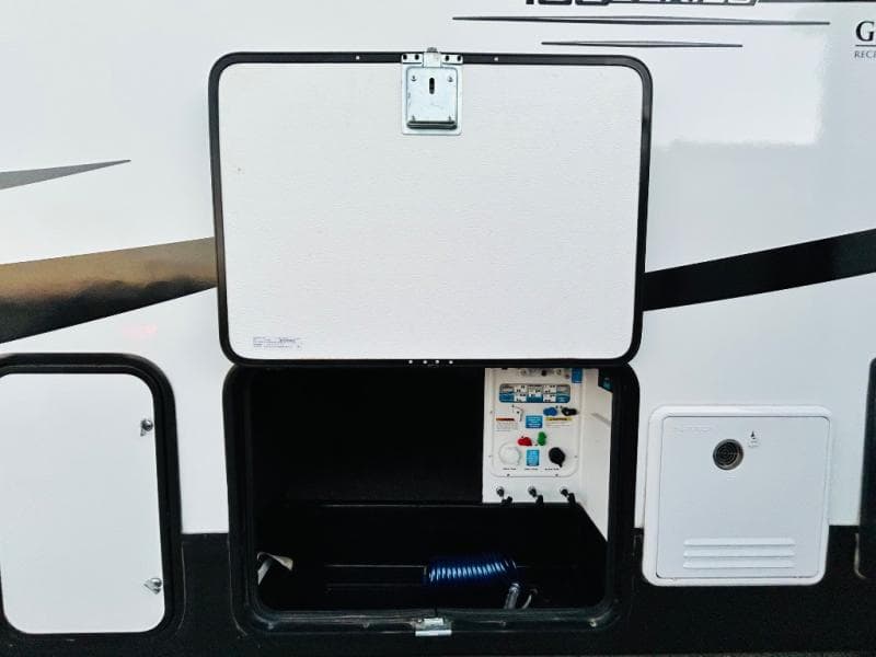 2022 Grand Design 2022 Grand Design Reflection 150 Series - thumbnail 13