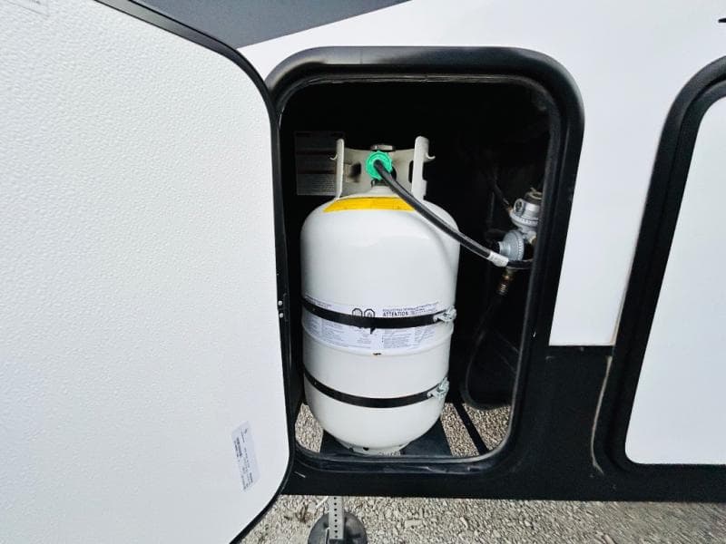 2022 Grand Design 2022 Grand Design Reflection 150 Series - thumbnail 18