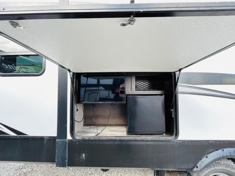 2022 Grand Design 2022 Grand Design Reflection 150 Series - thumbnail 22