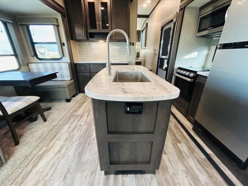 2022 Grand Design 2022 Grand Design Reflection 150 Series - thumbnail 35