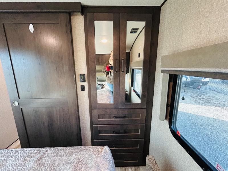 2022 Grand Design 2022 Grand Design Reflection 150 Series - thumbnail 100