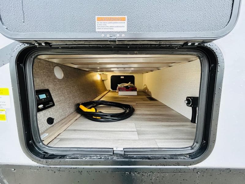 2022 Winnebago 2022 Winnebago Minnie Plus - thumbnail 17