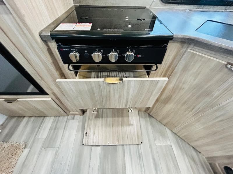 2022 Winnebago 2022 Winnebago Minnie Plus - thumbnail 41