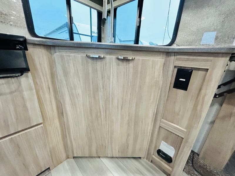 2022 Winnebago 2022 Winnebago Minnie Plus - thumbnail 42