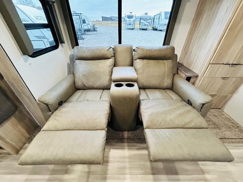 2022 Winnebago 2022 Winnebago Minnie Plus - thumbnail 46