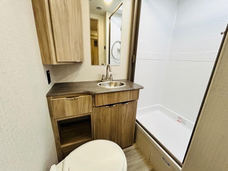 2022 Winnebago 2022 Winnebago Minnie Plus - thumbnail 64