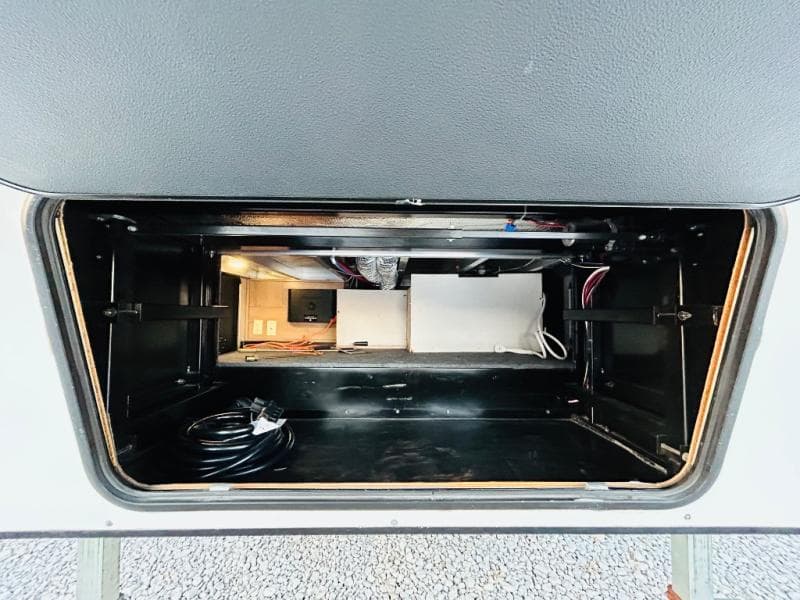 2020 Winnebago 2020 Winnebago Minnie Plus - thumbnail 19