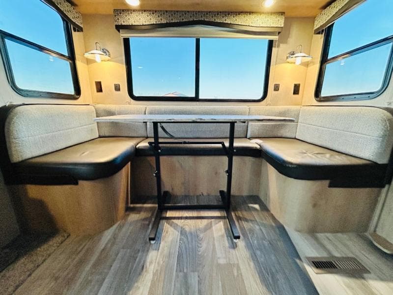 2020 Winnebago 2020 Winnebago Minnie Plus - thumbnail 49