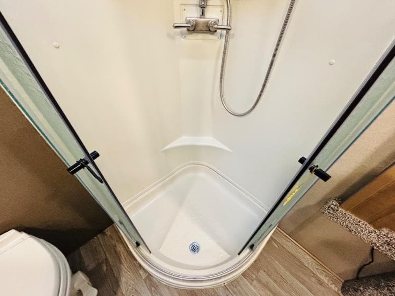 2020 Winnebago 2020 Winnebago Minnie Plus - thumbnail 61