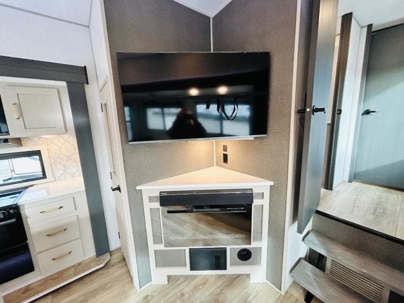 2024 Forest River 2024 Forest River Salem Hemisphere - thumbnail 24