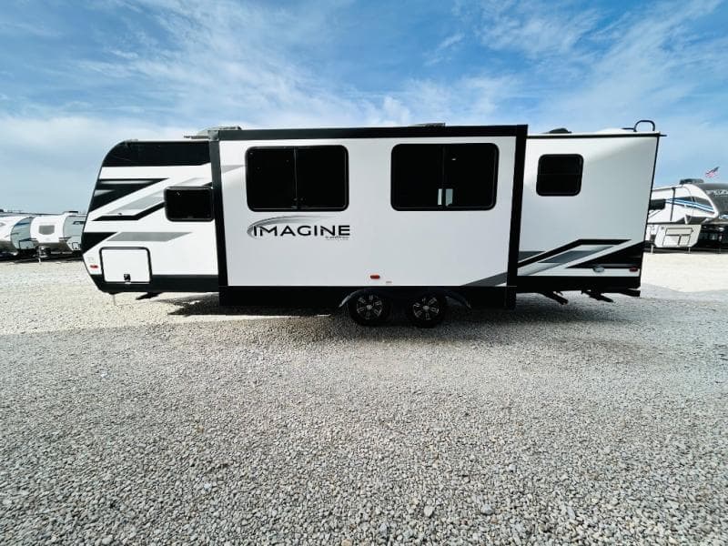 2023 Grand Design 2023 Grand Design Imagine - thumbnail 8