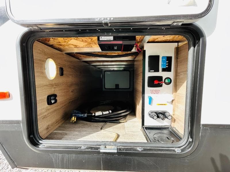 2023 Grand Design 2023 Grand Design Imagine - thumbnail 14