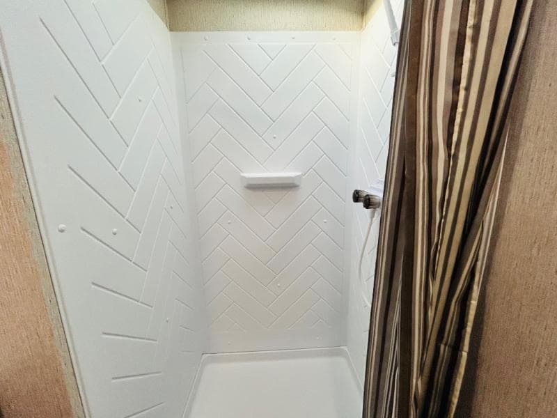 2020 CrossRoads 2020 CrossRoads Cruiser Aire - thumbnail 69