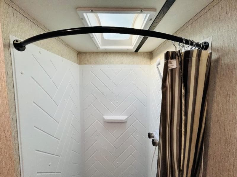 2020 CrossRoads 2020 CrossRoads Cruiser Aire - thumbnail 70