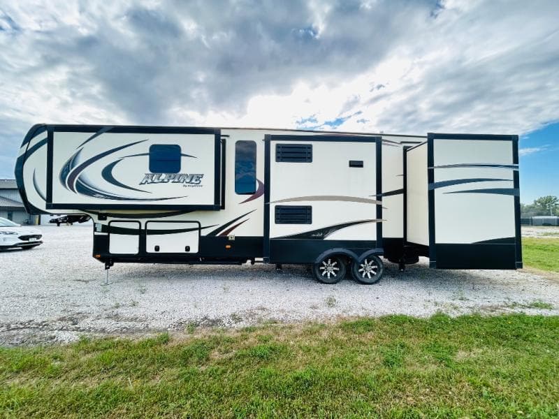 2015 Keystone 2015 Keystone Alpine - thumbnail 7