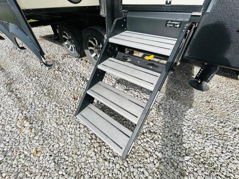 2015 Keystone 2015 Keystone Alpine - thumbnail 12