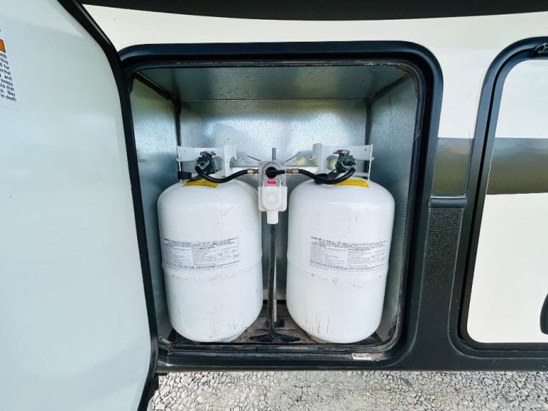 2015 Keystone 2015 Keystone Alpine - thumbnail 15