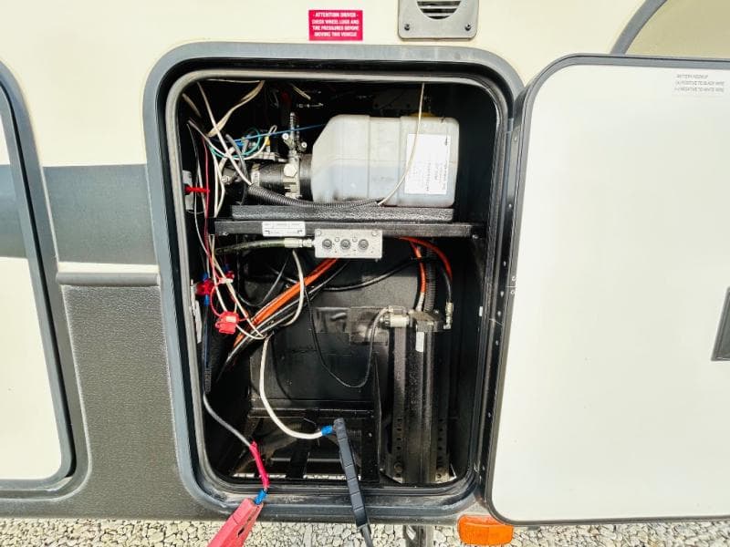 2015 Keystone 2015 Keystone Alpine - thumbnail 17