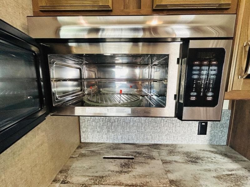 2015 Keystone 2015 Keystone Alpine - thumbnail 29