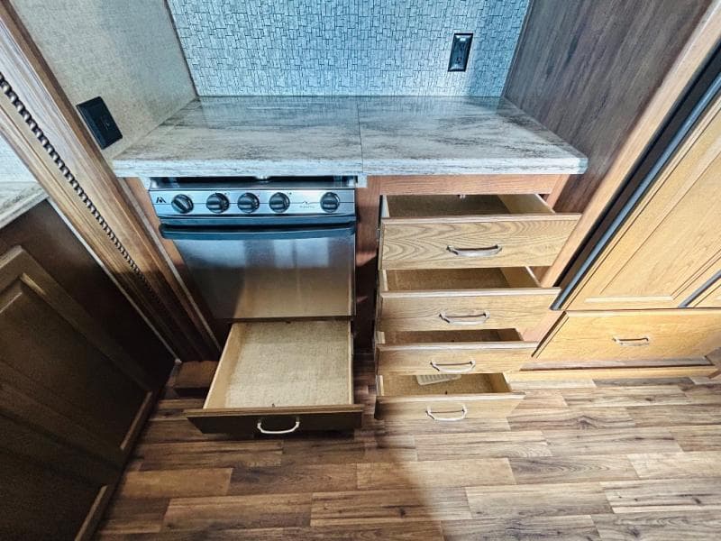 2015 Keystone 2015 Keystone Alpine - thumbnail 33