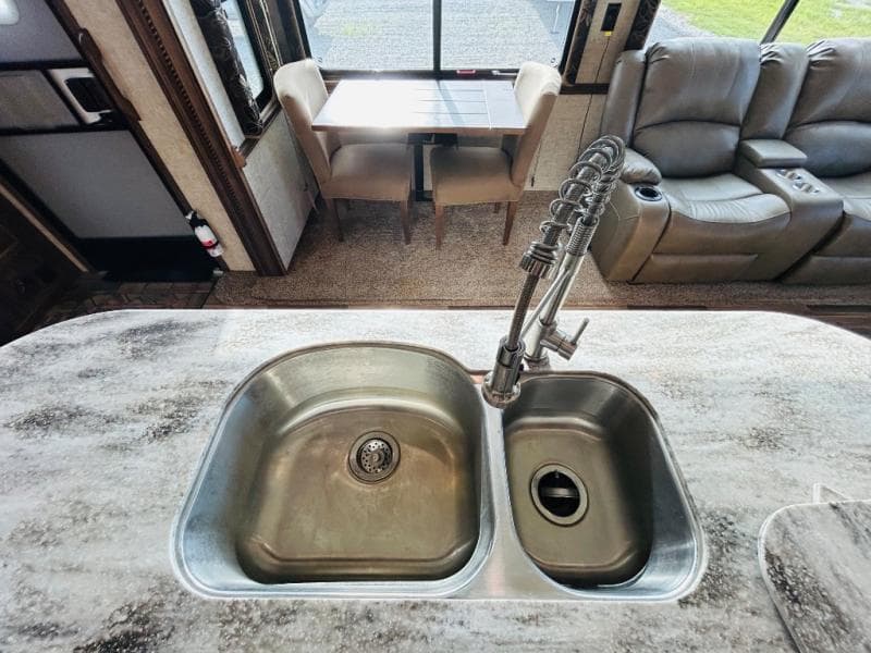 2015 Keystone 2015 Keystone Alpine - thumbnail 35