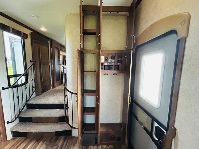 2015 Keystone 2015 Keystone Alpine - thumbnail 56