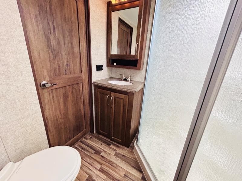 2015 Keystone 2015 Keystone Alpine - thumbnail 60