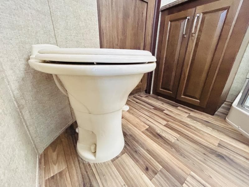 2015 Keystone 2015 Keystone Alpine - thumbnail 70