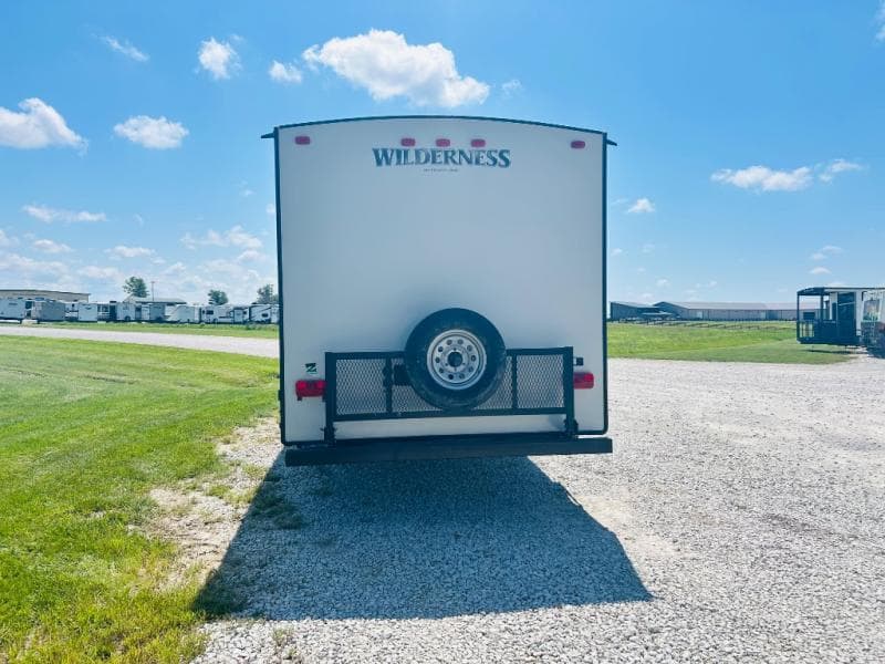 2017 Heartland 2017 Heartland Wilderness - thumbnail 4