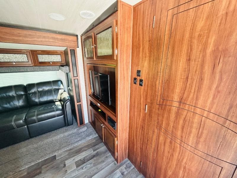 2017 Heartland 2017 Heartland Wilderness - thumbnail 13