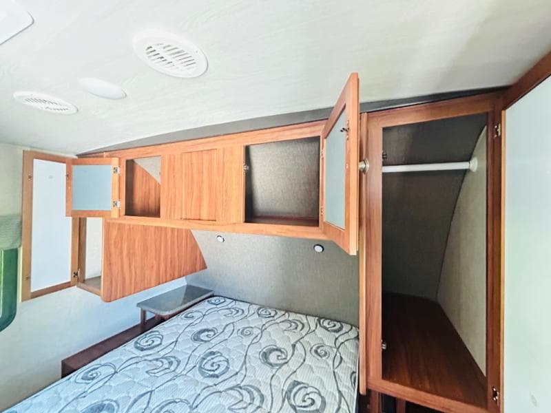 2017 Heartland 2017 Heartland Wilderness - thumbnail 19