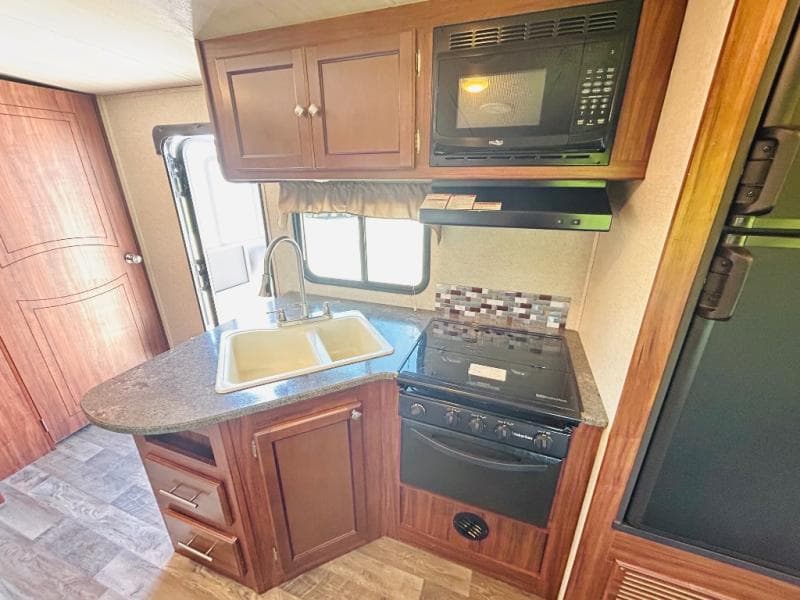 2017 Heartland 2017 Heartland Wilderness - thumbnail 31