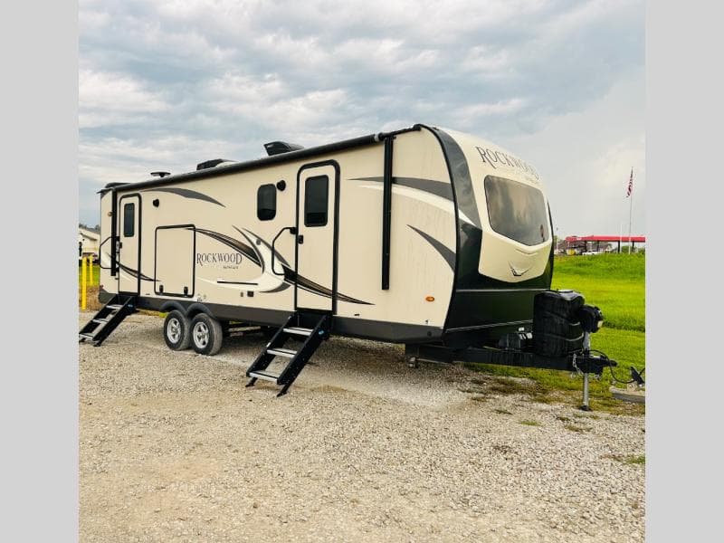 2021 Forest River 2021 Forest River Rockwood Ultra Lite - thumbnail 7