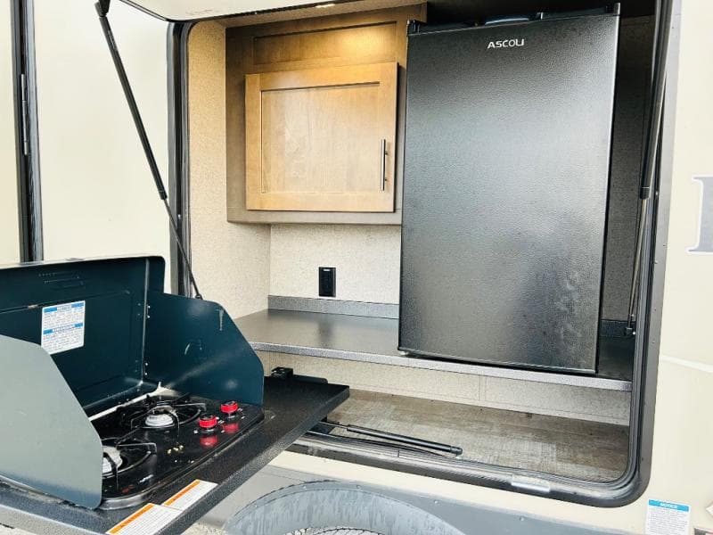 2021 Forest River 2021 Forest River Rockwood Ultra Lite - thumbnail 12