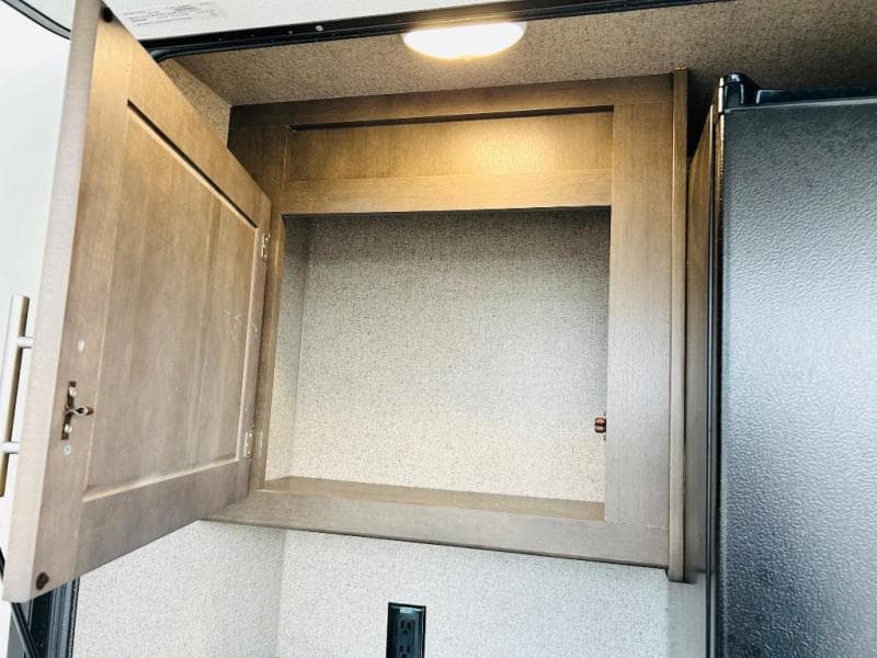 2021 Forest River 2021 Forest River Rockwood Ultra Lite - thumbnail 13