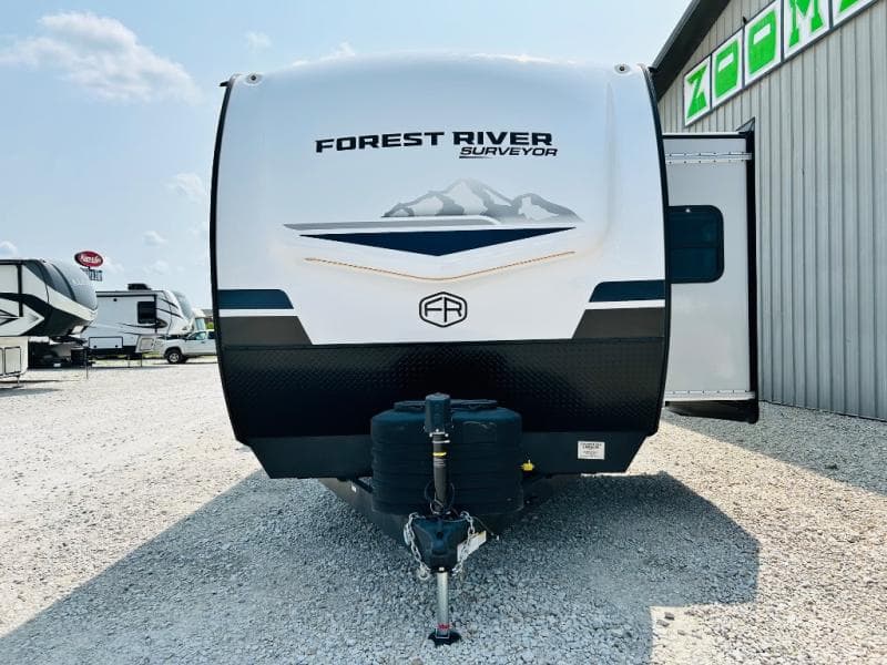 2025 Forest River 2025 Forest River Surveyor - thumbnail 3