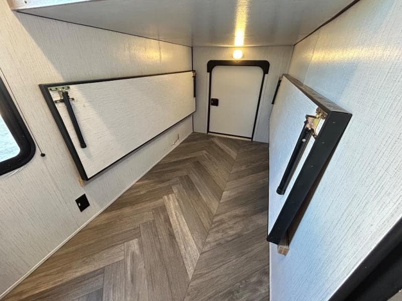 2022 Heartland 2022 Heartland Prowler - thumbnail 23