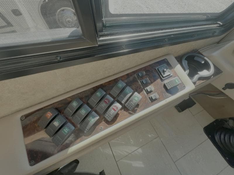 2013 Entegra Coach 2013 Entegra Coach Cornerstone - thumbnail 23