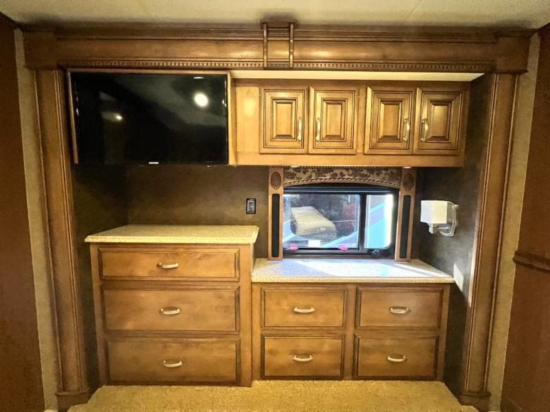 2013 Entegra Coach 2013 Entegra Coach Cornerstone - thumbnail 48