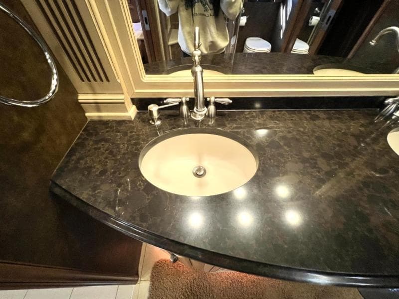 2013 Entegra Coach 2013 Entegra Coach Cornerstone - thumbnail 55