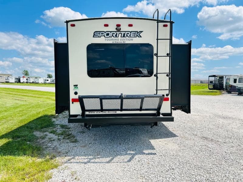 2020 Venture RV 2020 Venture RV SportTrek Touring Edition - thumbnail 4