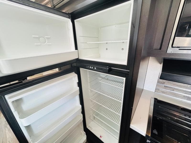 2020 Venture RV 2020 Venture RV SportTrek Touring Edition - thumbnail 29