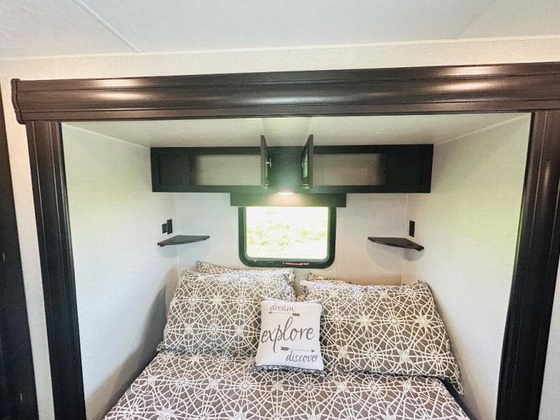 2020 Venture RV 2020 Venture RV SportTrek Touring Edition - thumbnail 55