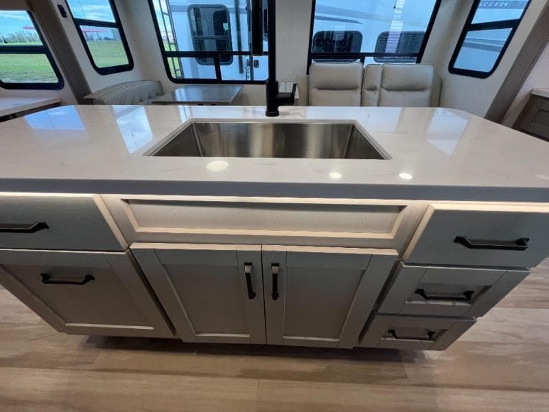 2025 Grand Design 2025 Grand Design Reflection - thumbnail 20