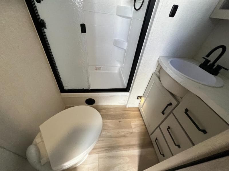 2025 Grand Design 2025 Grand Design Reflection - thumbnail 39