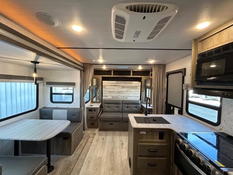 2022 Forest River 2022 Forest River Surveyor Legend - thumbnail 27