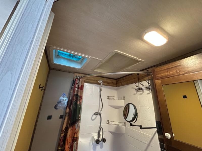 2019 Heartland 2019 Heartland Terry Classic - thumbnail 12