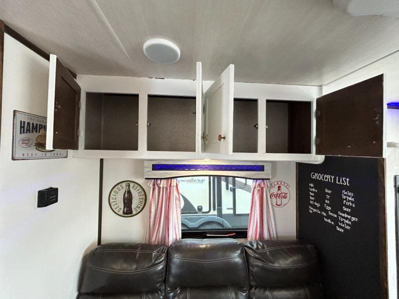 2019 Heartland 2019 Heartland Terry Classic - thumbnail 17