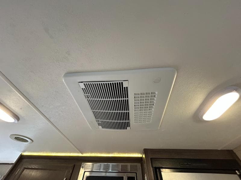 2019 Coachmen 2019 Coachmen Apex Ultra-Lite - thumbnail 26