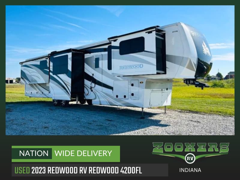2023 CrossRoads Redwood RW4200FL